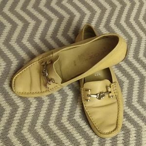 Geox Cream Flats